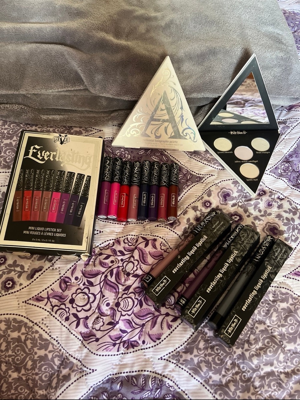 Kat Von D Everlasting Liquid Lipstick & Alchemist Palette Bundle